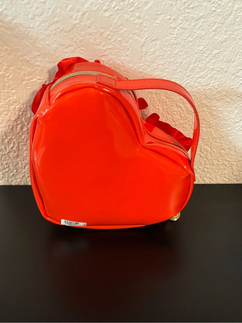 Red Heart-Shaped Bow Accent Handbag